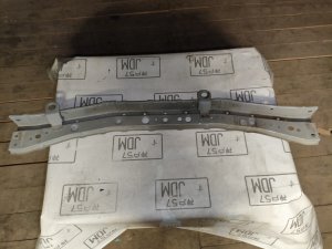 рамка радиатора NISSAN NOTE