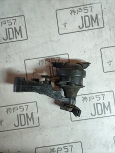 Левая подушка двигателя HONDA ODYSSEY RA6 2001
