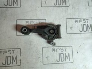 Левая нижняя подушка двигателя j32 0107 NISSAN TEANA