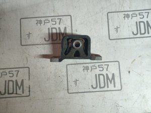 Передняя подушка двигателя HONDA CR-V RD7 2005