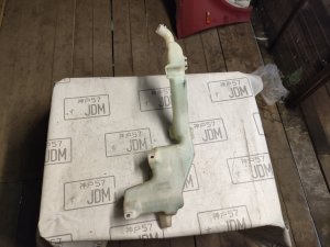 Бачок омывателя CR-V RE4 9403 HONDA CR-V