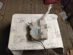 Бачок омывателя Mitsubishi outlander CW6W FR 1546 MITSUBISHI OUTLANDER