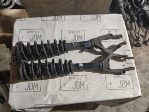 Передние стойки пара HONDA ACCORD