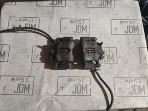 Передние тормозные суппорта HONDA FIT