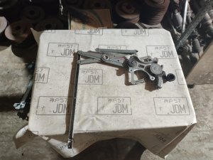 Стеклоподъёмник задний правый civic 0146 HONDA CIVIC
