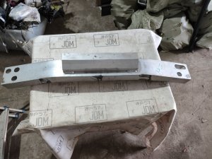 Передний усилитель бампера NISSAN MURANO