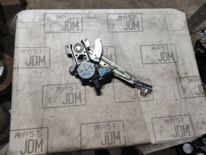 Стеклоподъемник задний правый Mitsubishi outlander CW6W 0276 MITSUBISHI OUTLANDER