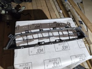 решетка бампера HONDA ACCORD
