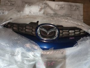 Решетка радиатора MAZDA CX7