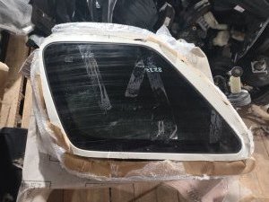 Стекло собачника заднее левое HONDA CR-V