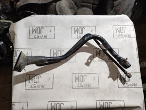 Горловина бензобака NISSAN NOTE
