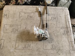 Замок передний правый HONDA ACCORD CL7 2004