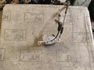 Замок передний правый HONDA ACCORD CL7 2004