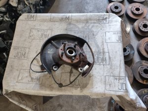 Ступица передняя левая MAZDA CX7