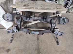 Балка подвески задняя MAZDA CX7