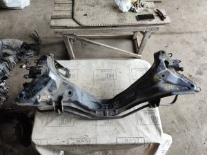 Балка подвески задняя HONDA STREAM
