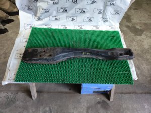 Балка под двигатель TOYOTA WISH 4WD